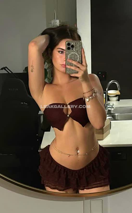Makenzieraine Exclusive Leaked Nude OnlyFans #9217054