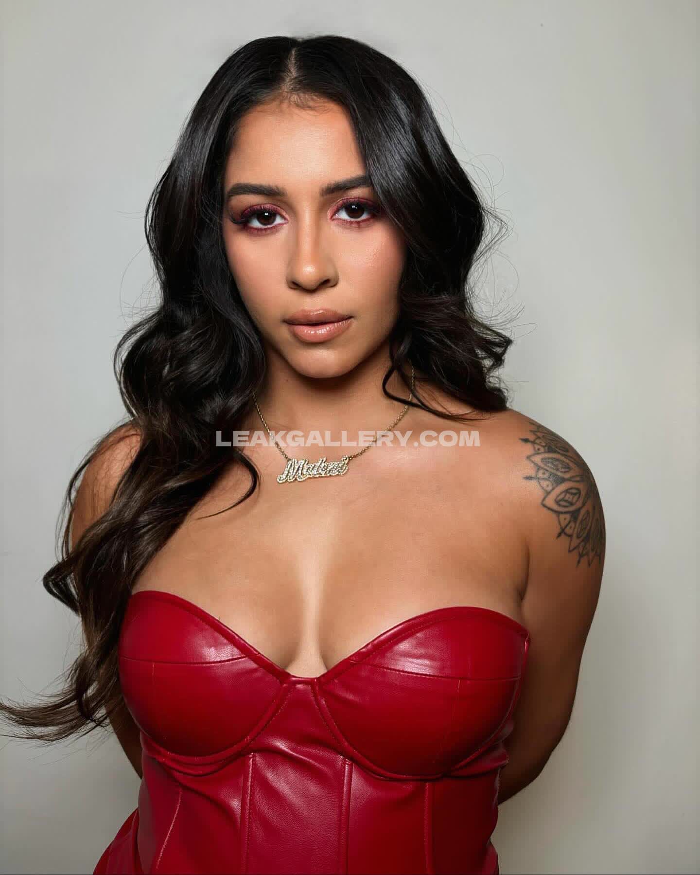 Malenicruz Exclusive Leaked Nude OnlyFans #9446934