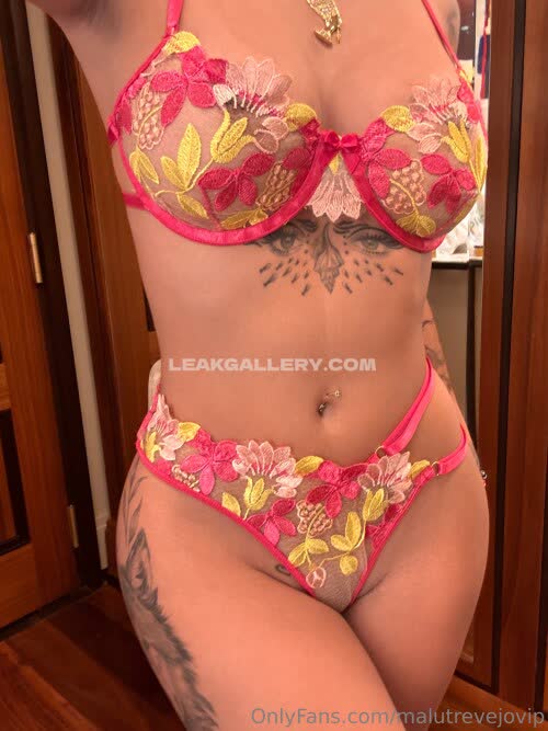 Malutrevejo18 / malutrevejo / malutrevjo / malu_trevejo Exclusive Leaked Nude OnlyFans #10505966