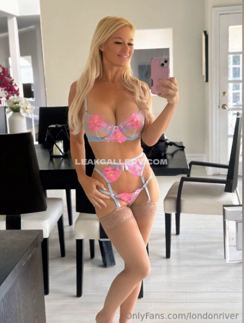 Manuelferraratv Exclusive Leaked Nude OnlyFans #10828950