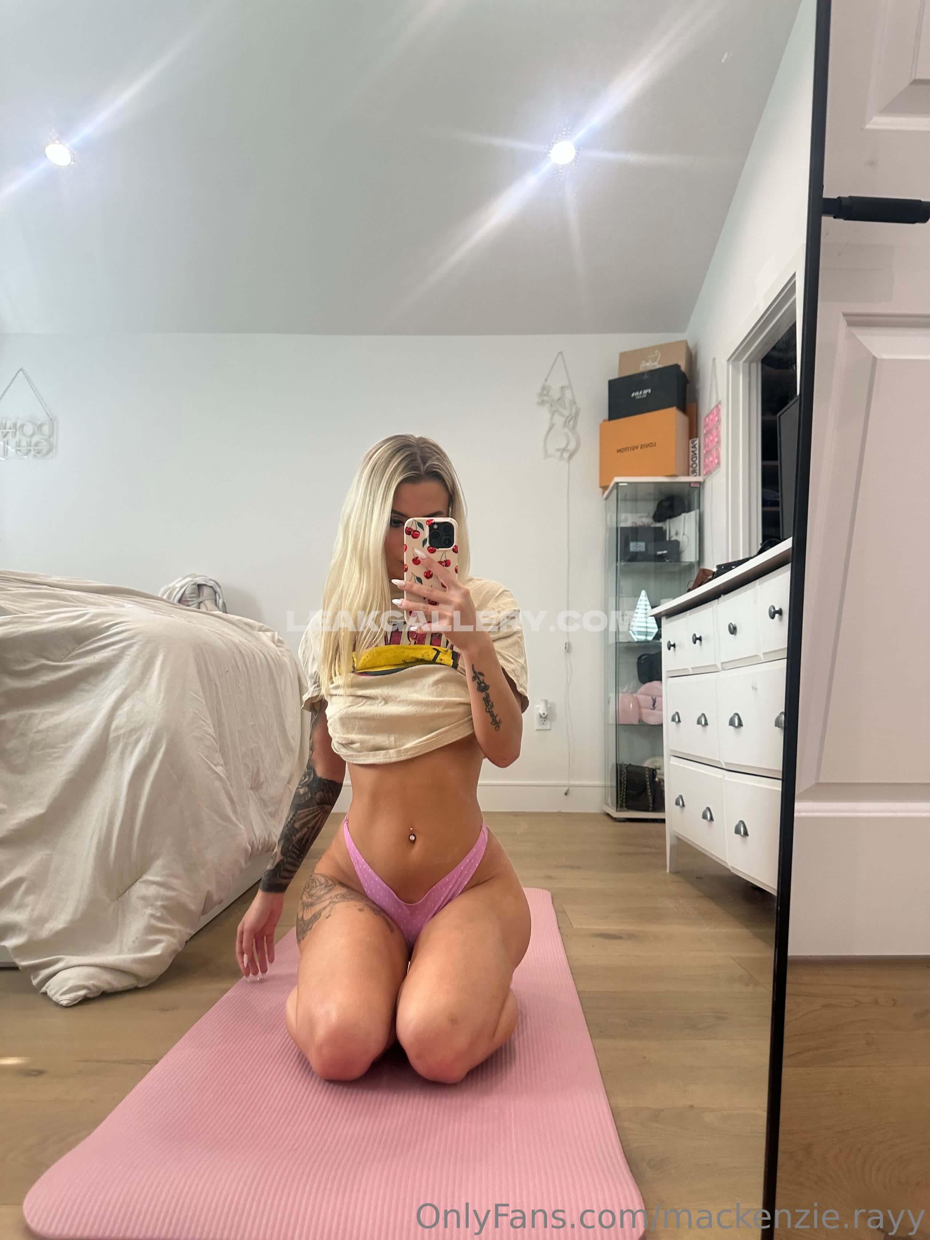 Mckinzie Exclusive Leaked Nude OnlyFans #8758061