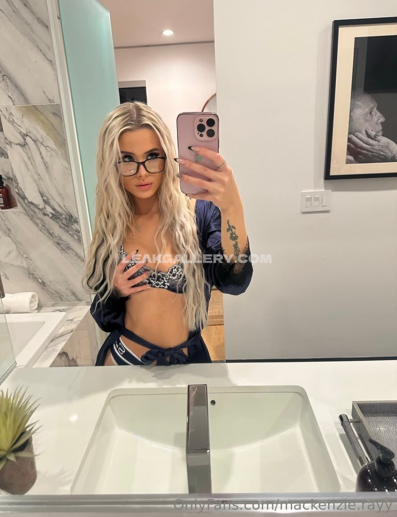 Mckinzie Exclusive Leaked Nude OnlyFans #8756277