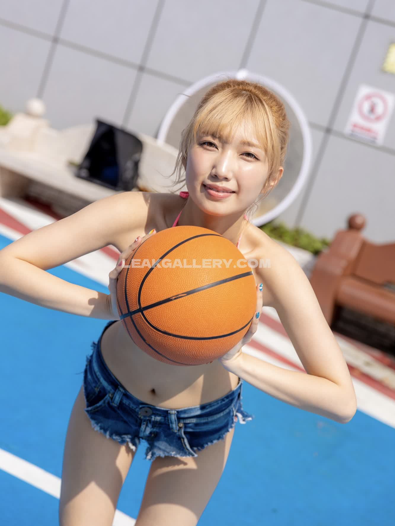 Meameachan Exclusive Leaked Nude OnlyFans #9942684