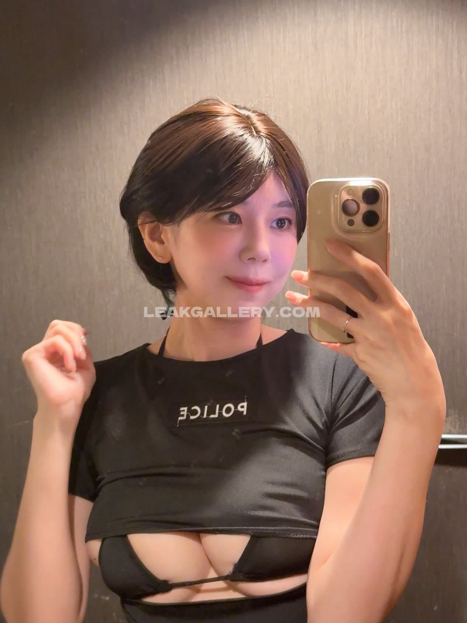 Mikity0o Exclusive Leaked Nude OnlyFans #9970052