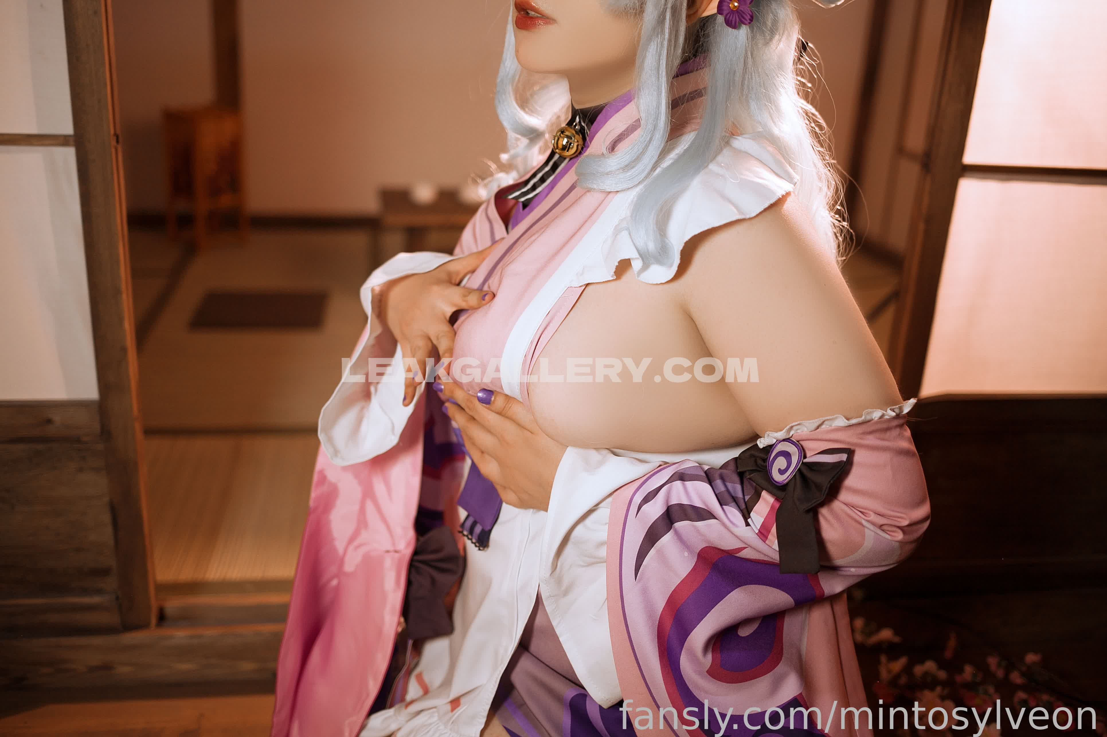 Mintosylveon Exklusiv geleakte Nacktbilder von OnlyFans #9338455