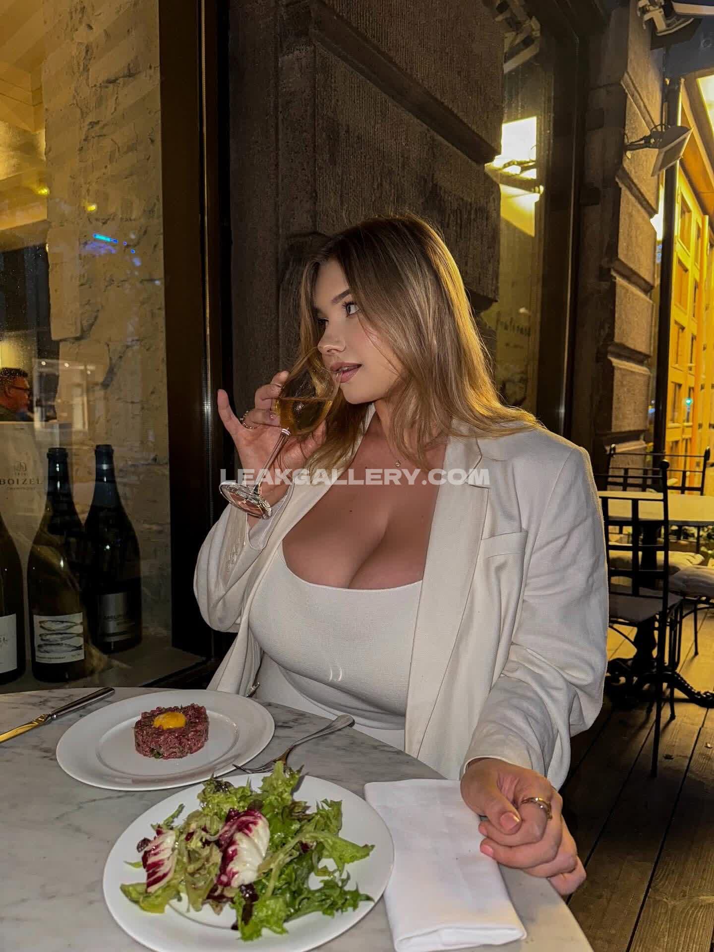 Missparaskeva Exclusive Leaked Nude OnlyFans #9107772