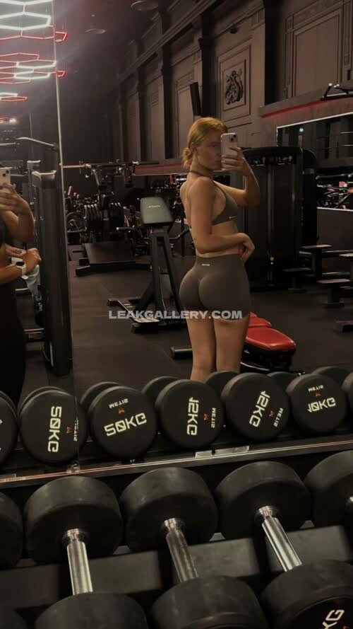 Molliestreet1 Exclusive Leaked Nude OnlyFans #9876177