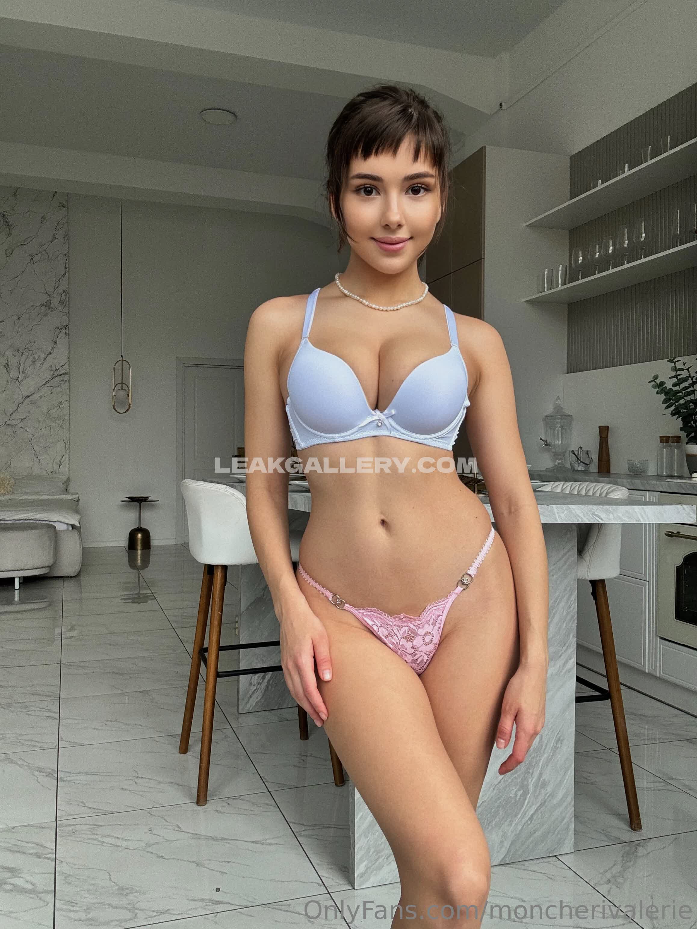 Moncherivalerie Exclusive Leaked Nude OnlyFans #9282835