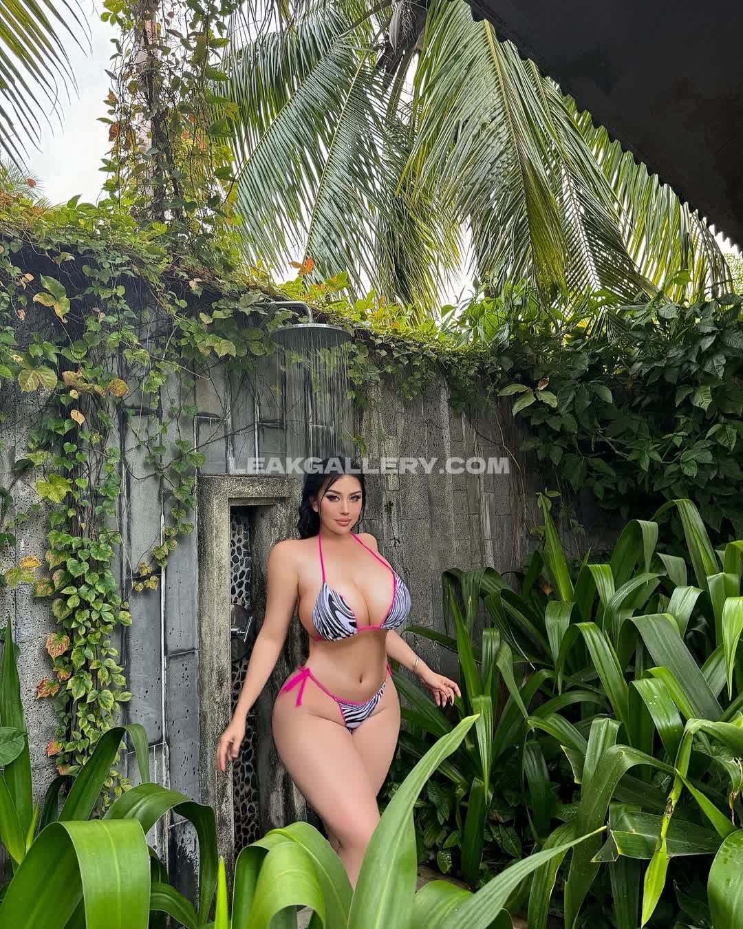 Moonliy_g Exclusive Leaked Nude OnlyFans #9558924