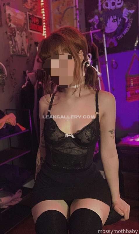 Mossymothbaby Exclusive Leaked Nude OnlyFans #9119050