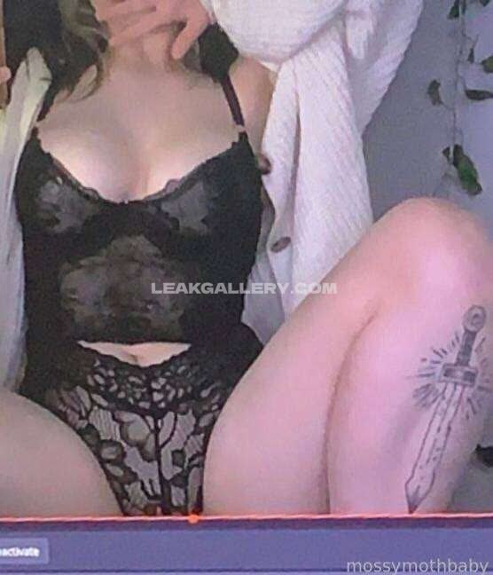 Mossymothbaby Exclusive Leaked Nude OnlyFans #9118732