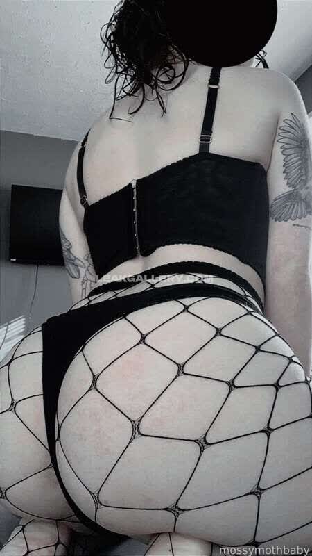 Mossymothbaby Exclusive Leaked Nude OnlyFans #9118870
