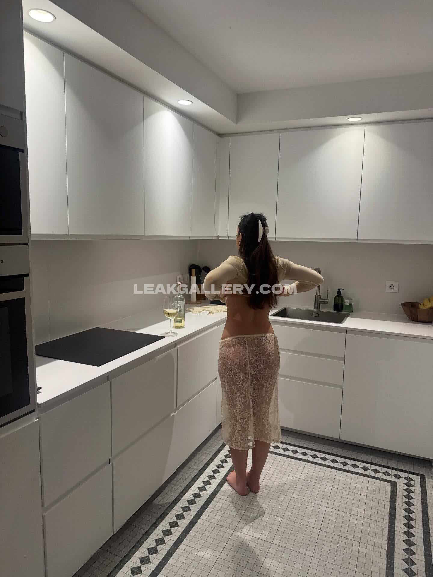 Myfavoritewants / sarabellaharriss / sexiisariii777 Exclusive Leaked Nude OnlyFans #9890124