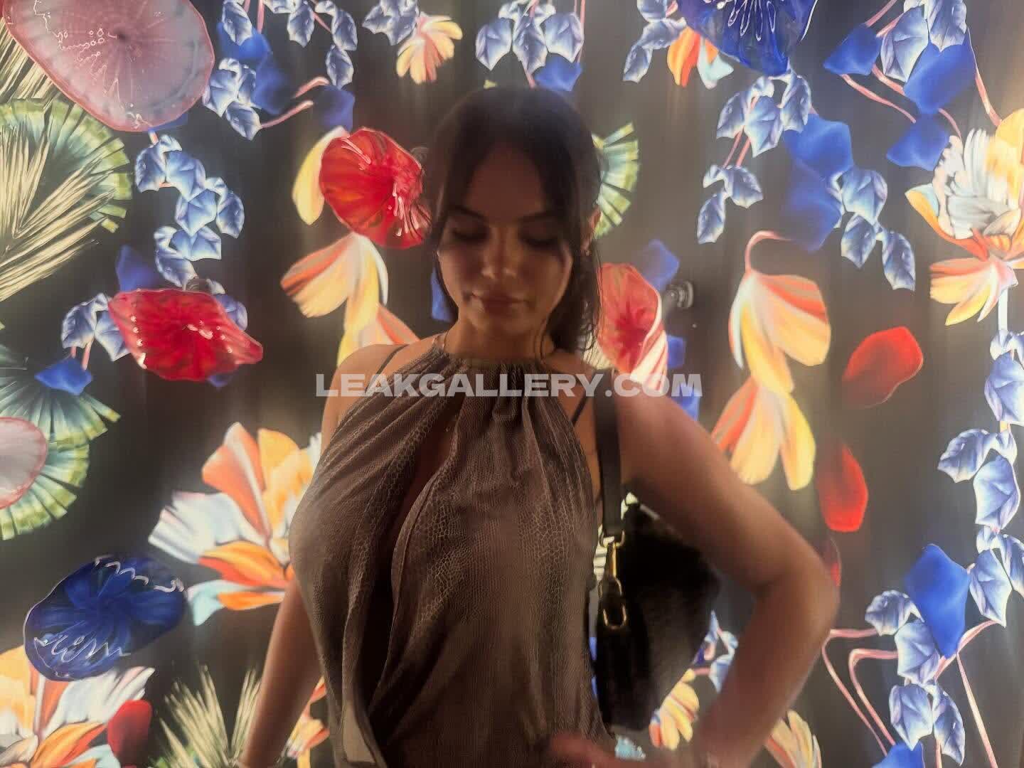 Myfavoritewants / sarabellaharriss / sexiisariii777 Exclusive Leaked Nude OnlyFans #9495256