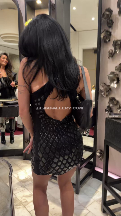 Nessaabarrett Nudes vazados exclusivos do OnlyFans #10714775