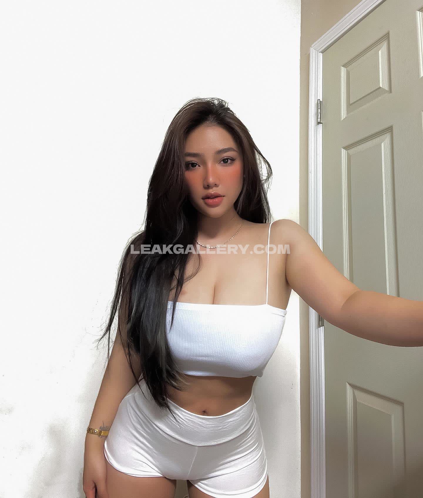 Nganguyeen Exclusive Leaked Nude OnlyFans #8449943