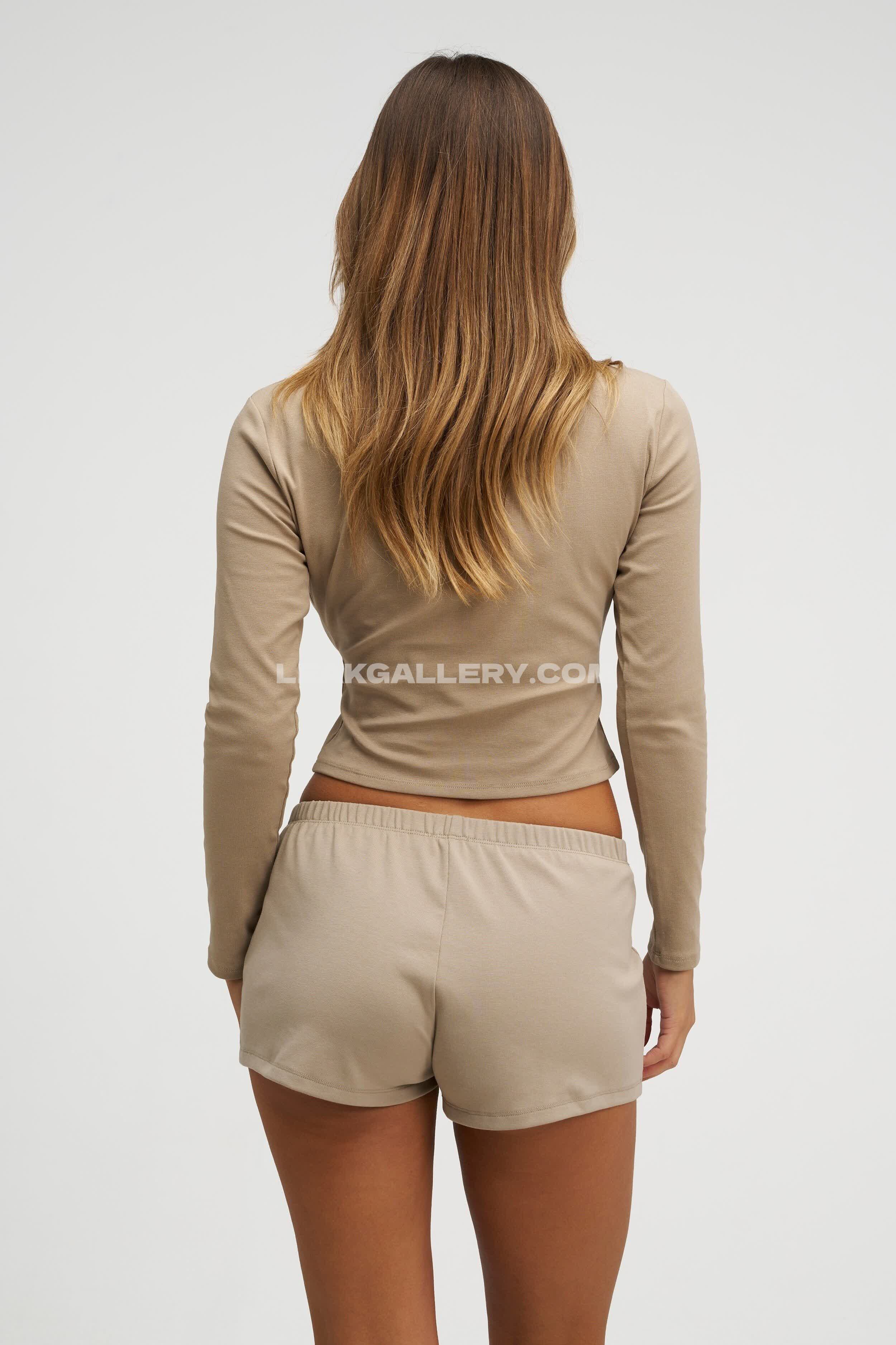 Nicolacavanis Exklusiv geleakte Nacktbilder von OnlyFans #10163475