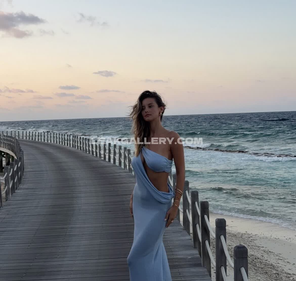 Nicolacavanis Exclusive Leaked Nude OnlyFans #9361549