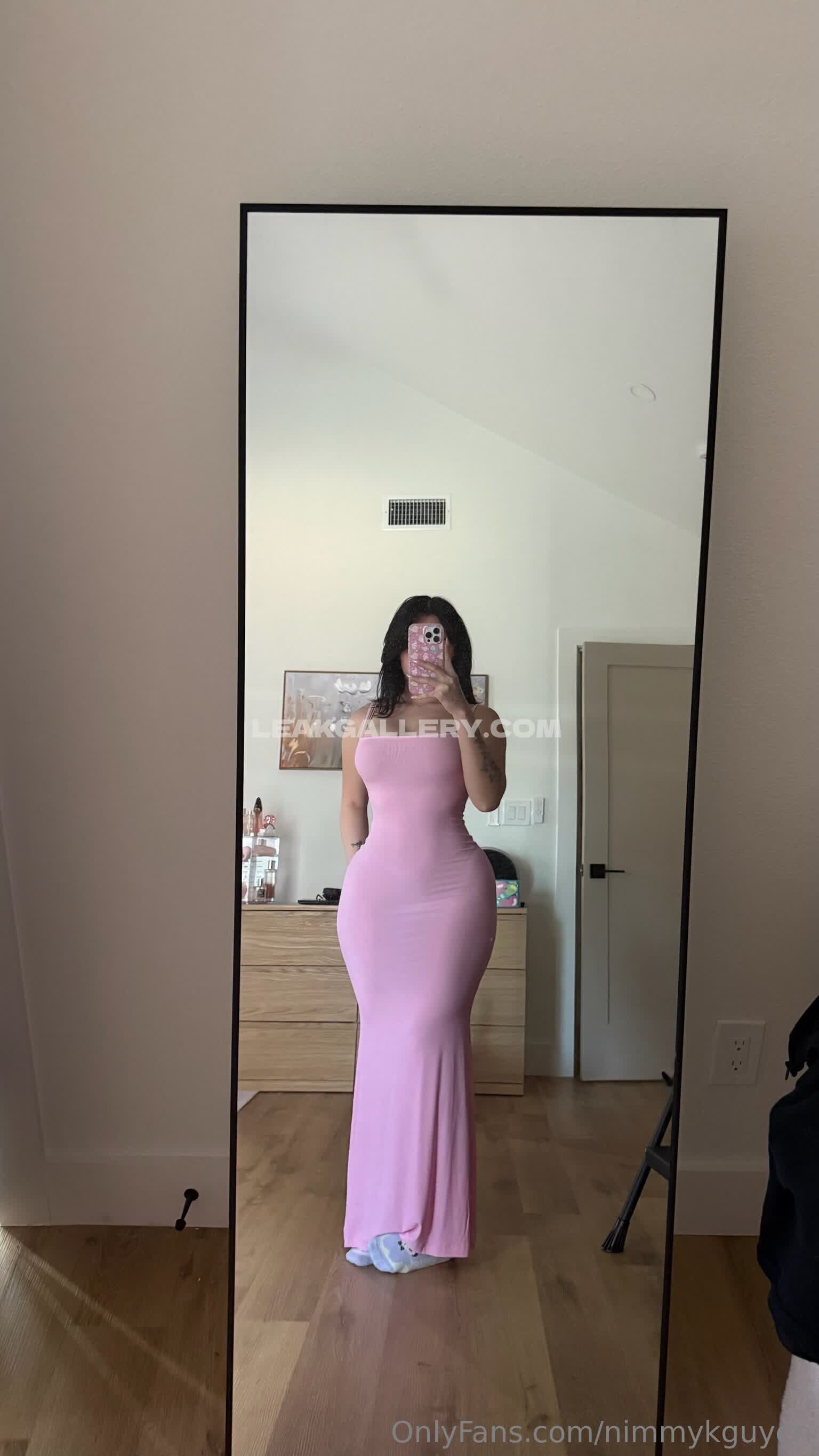 Nimkguyen / nimmykguyen Exclusive Leaked Nude OnlyFans #9734477
