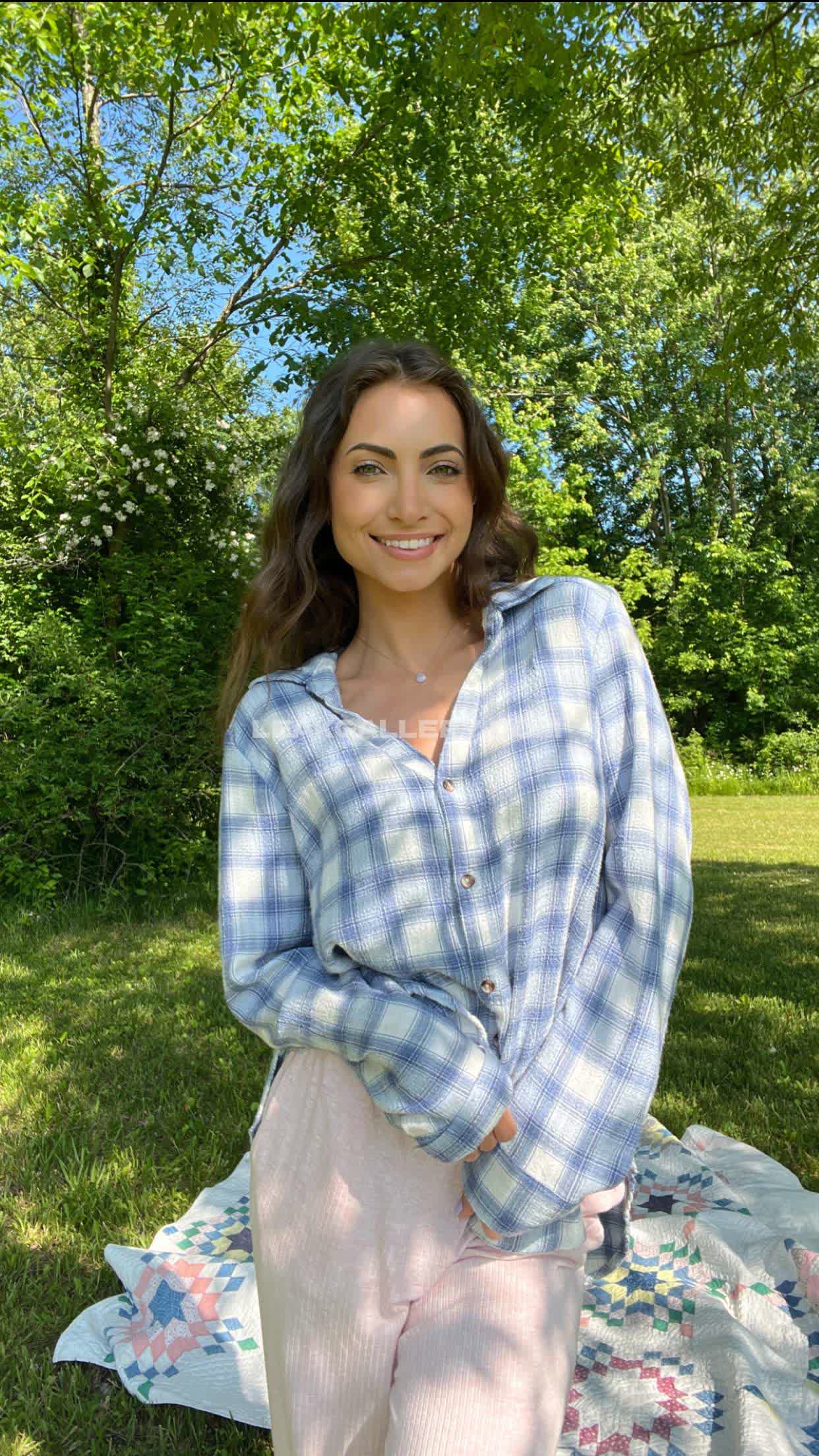 Officialannalouise Exclusive Leaked Nude OnlyFans #9434905