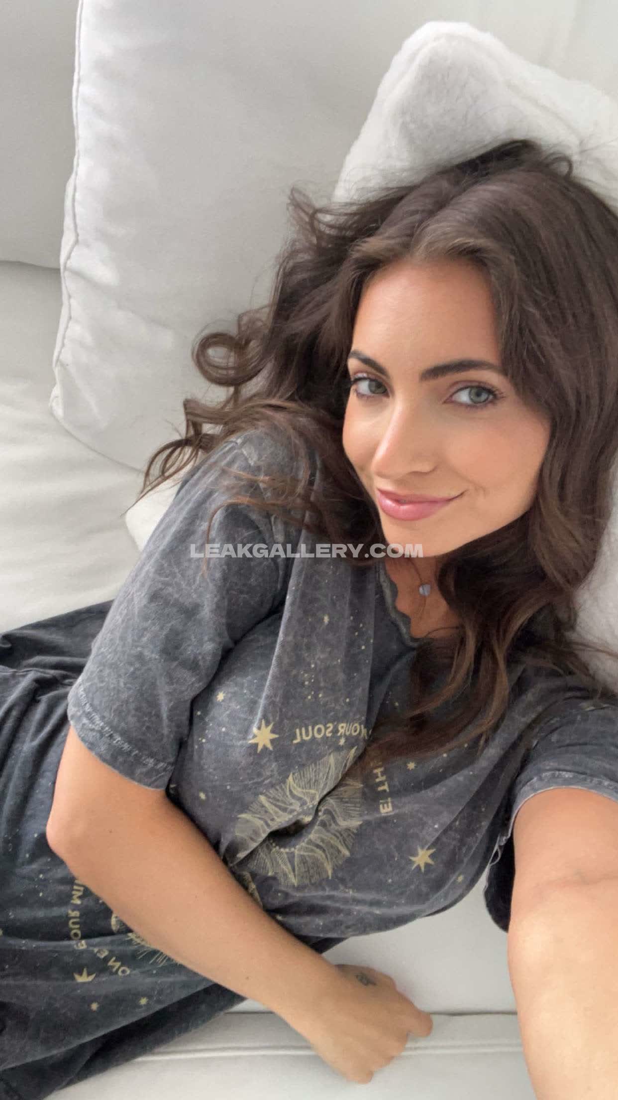 Officialannalouise Exclusive Leaked Nude OnlyFans #9434698