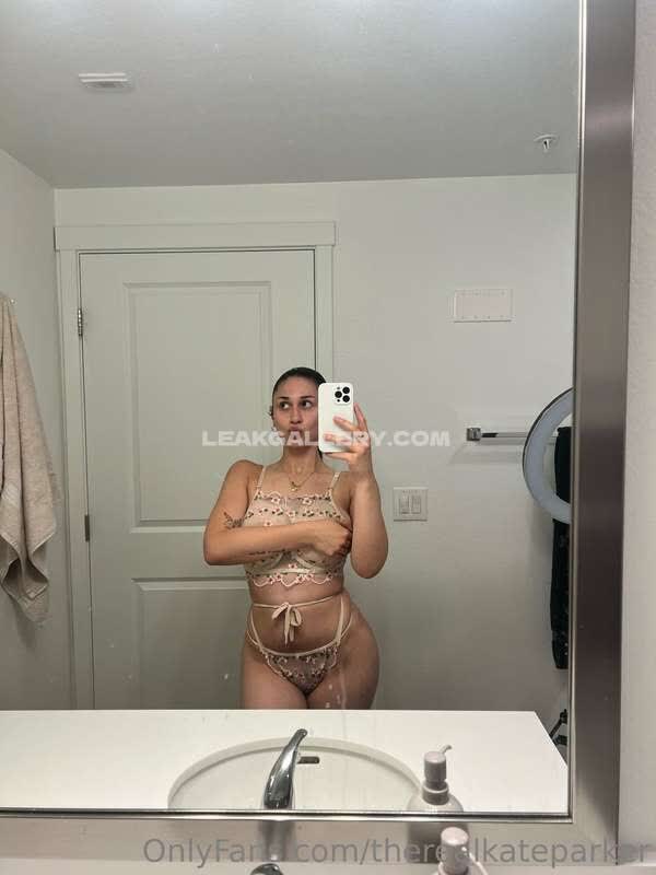 Therealkateparker / officialkateparker Exclusive Leaked Nude OnlyFans #9224755