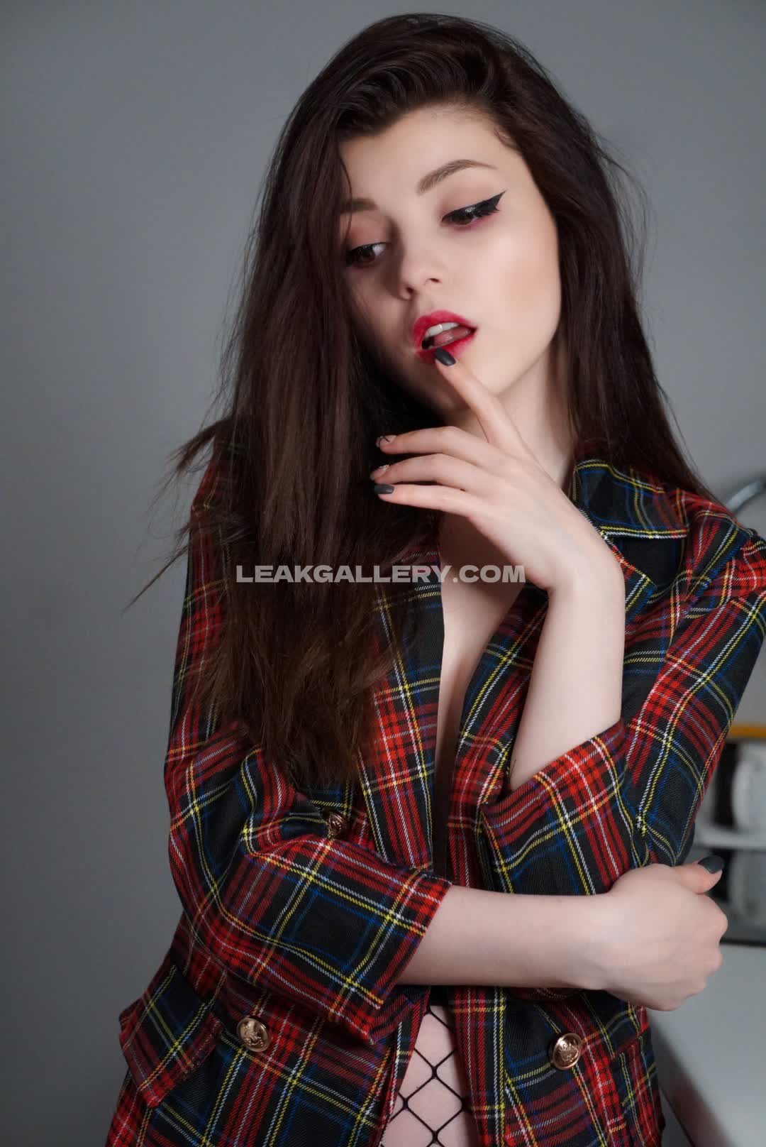 Olya_shamrai Exclusive Leaked Nude OnlyFans #9129052