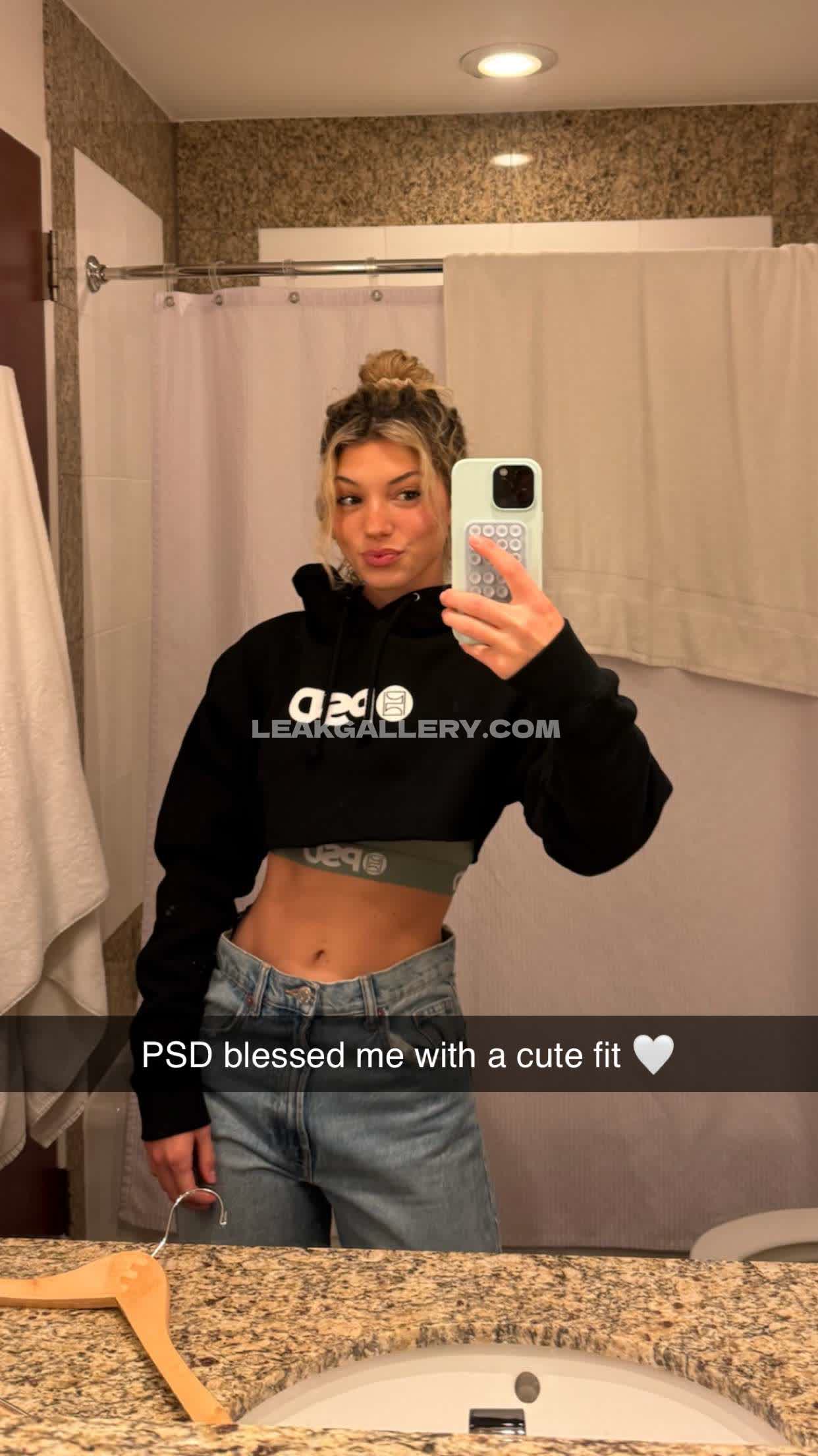 Overtimemegan / overtimemeg Exclusive Leaked Nude OnlyFans #9234053