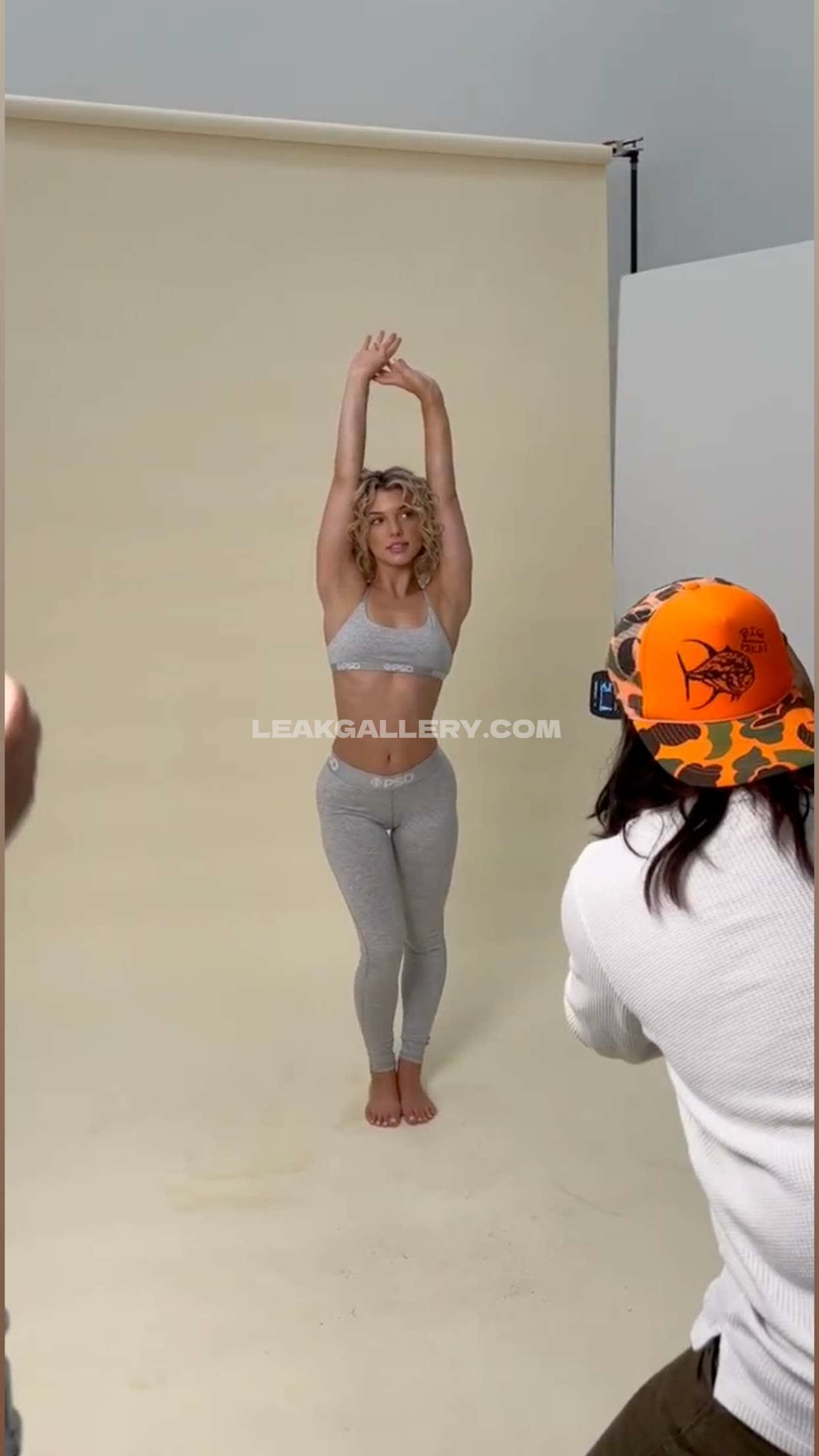 Overtimemegan / overtimemeg Exclusive Leaked Nude OnlyFans #9234072