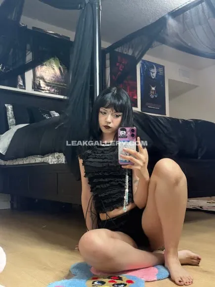 Pearl.666 Exclusive Leaked Nude OnlyFans #10845500