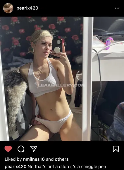 Pearl420 Exclusive Leaked Nude OnlyFans #8922611