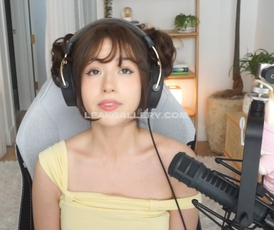 Pokimane Exclusive Leaked Nude OnlyFans #8811303