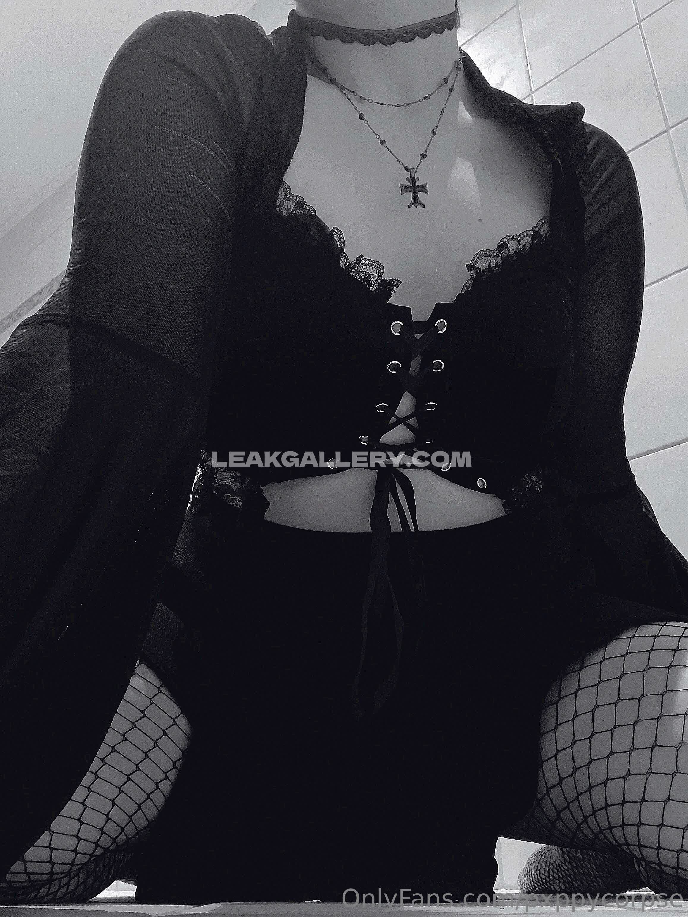 Pxppycorpse Exclusieve gelekte naaktcontent van OnlyFans #8887593