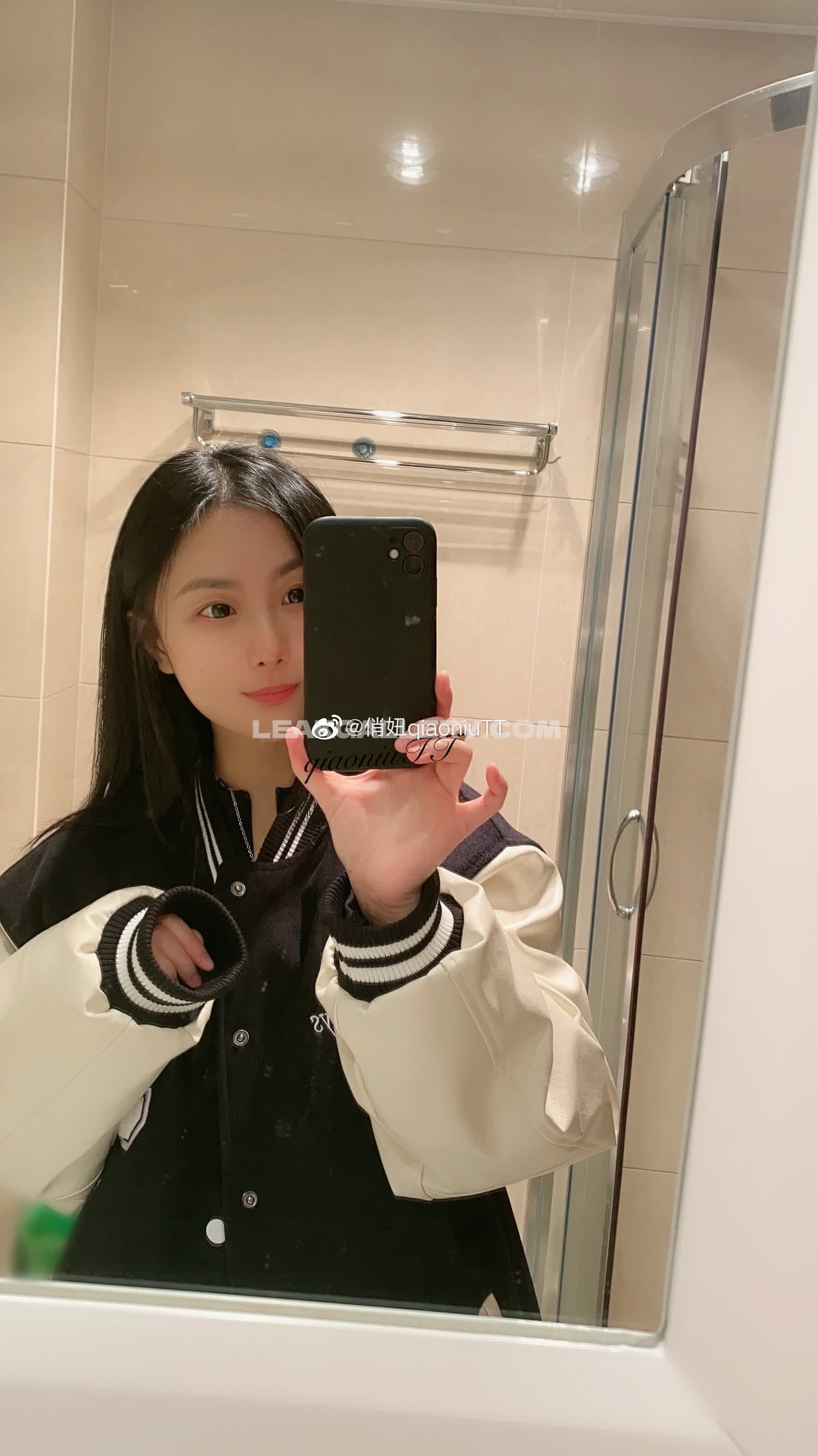 Qiaoniutt Exclusive Leaked Nude OnlyFans #9835557