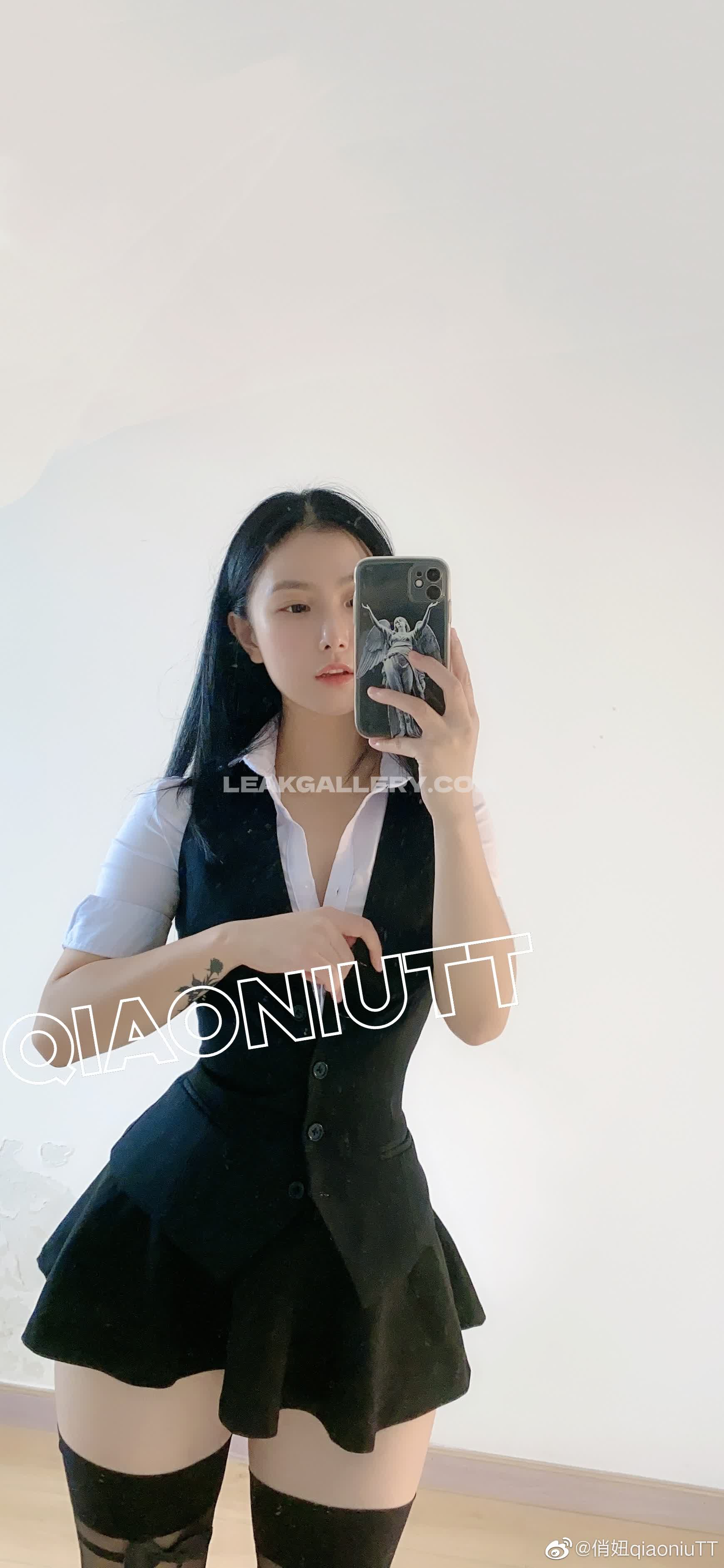 Qiaoniutt Exclusive Leaked Nude OnlyFans #9835697