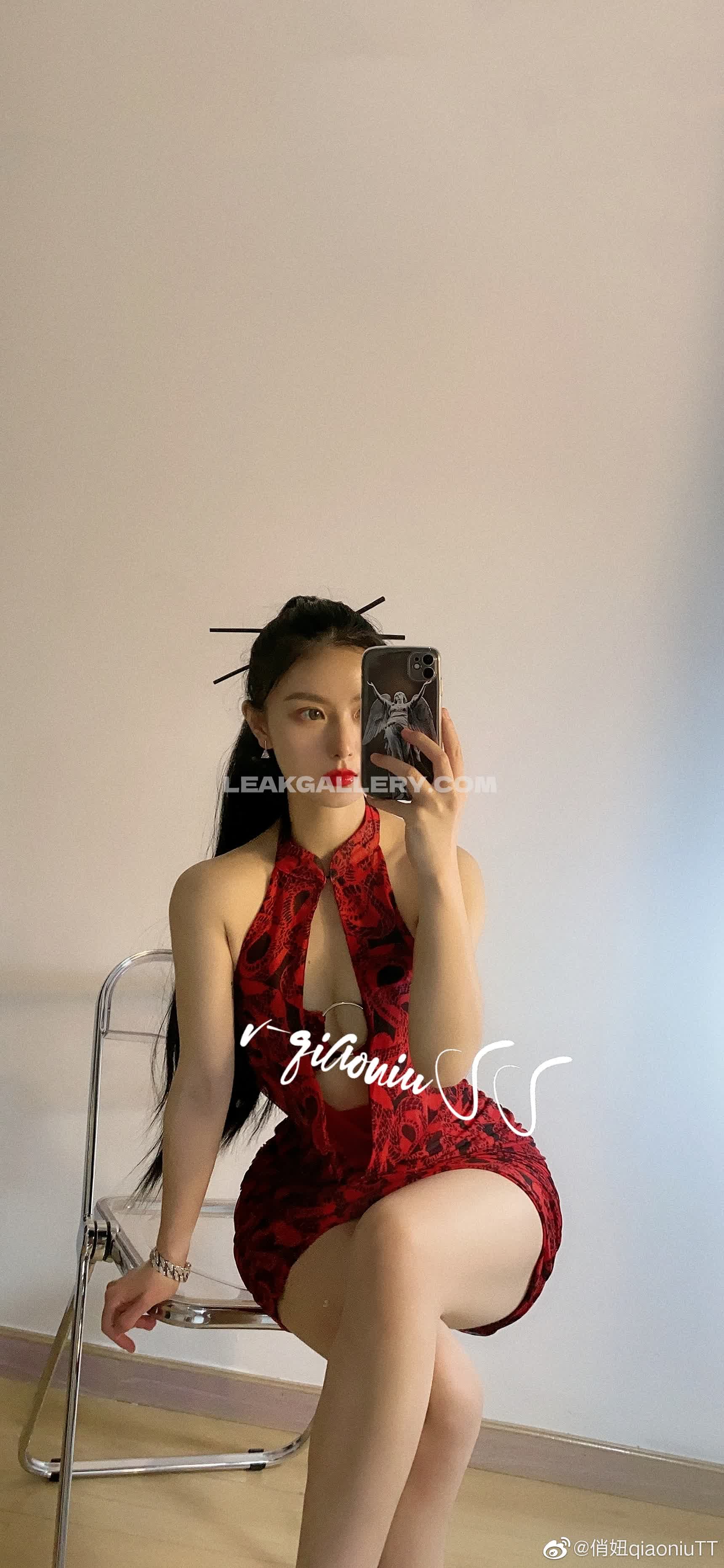 Qiaoniutt Exclusive Leaked Nude OnlyFans #9835472