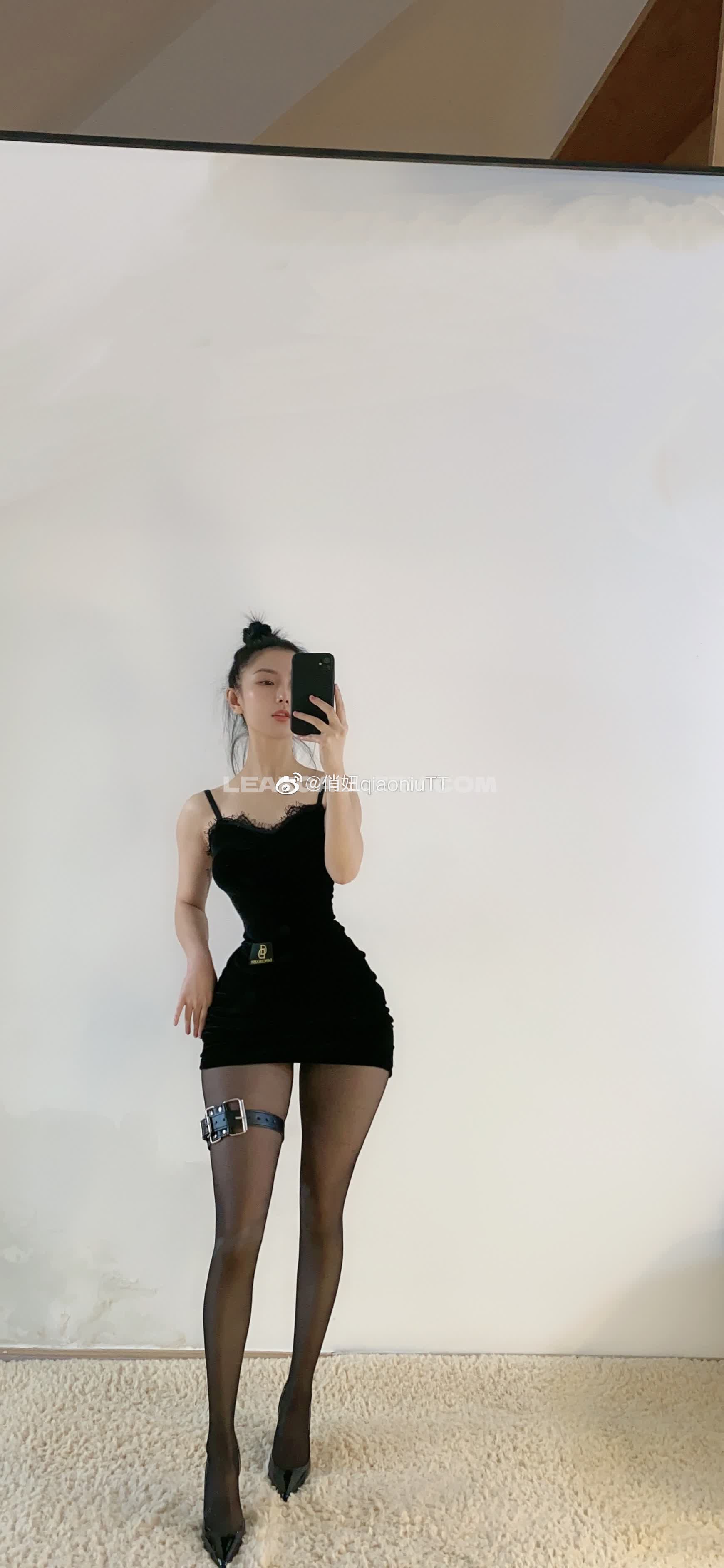 Qiaoniutt Exclusive Leaked Nude OnlyFans #9835908