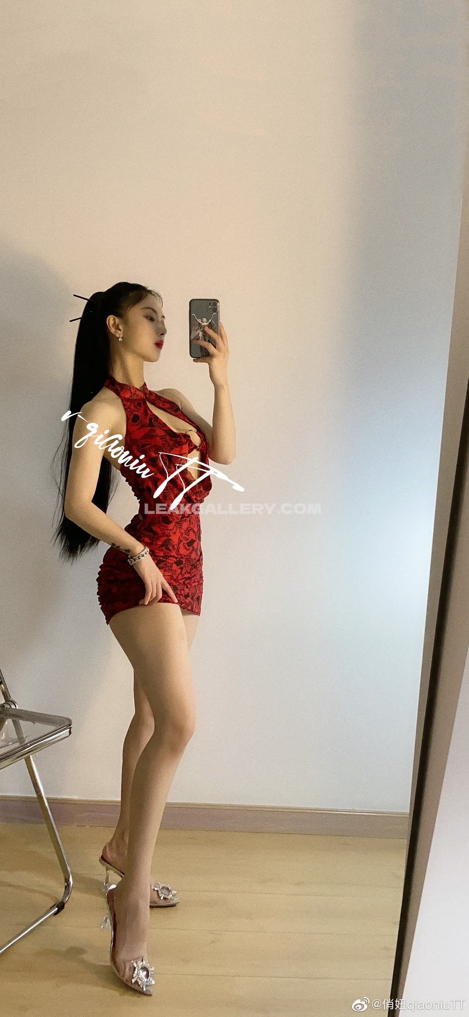 Qiaoniutt Exclusive Leaked Nude OnlyFans #9835467