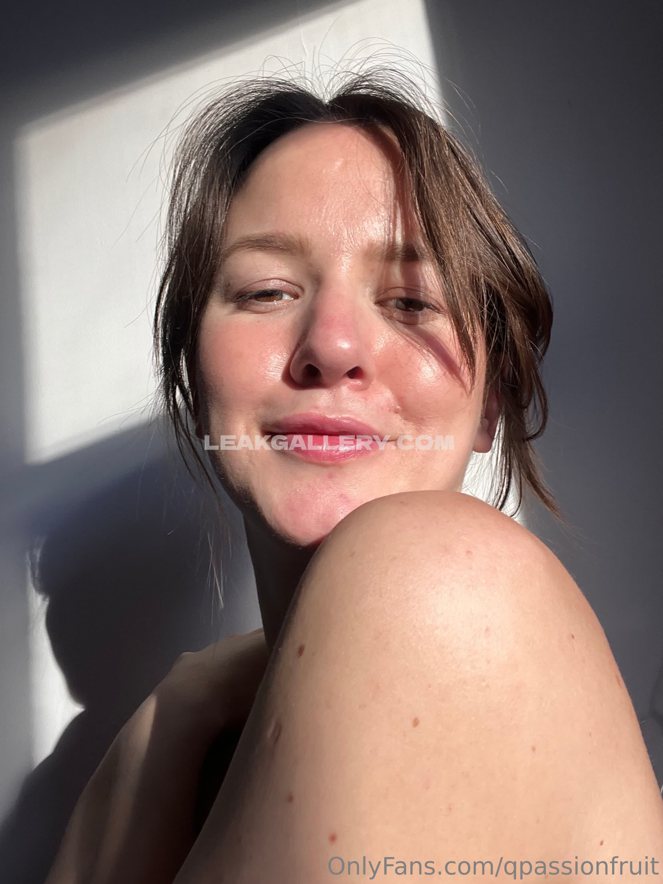 Qpassionfruit OnlyFans Nudi in Esclusiva Trapela #8928079