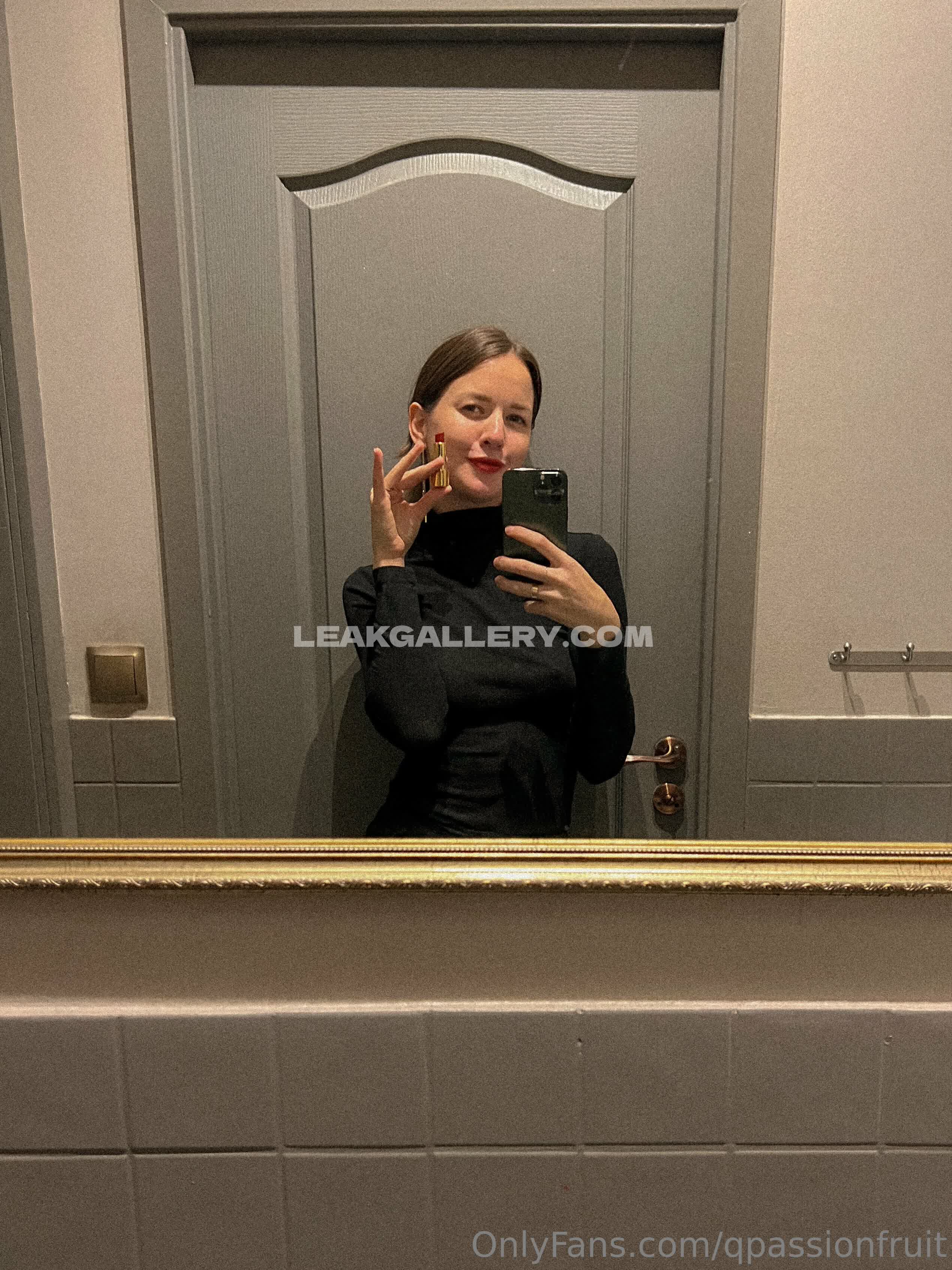 Qpassionfruit Exklusiv geleakte Nacktbilder von OnlyFans #8928880