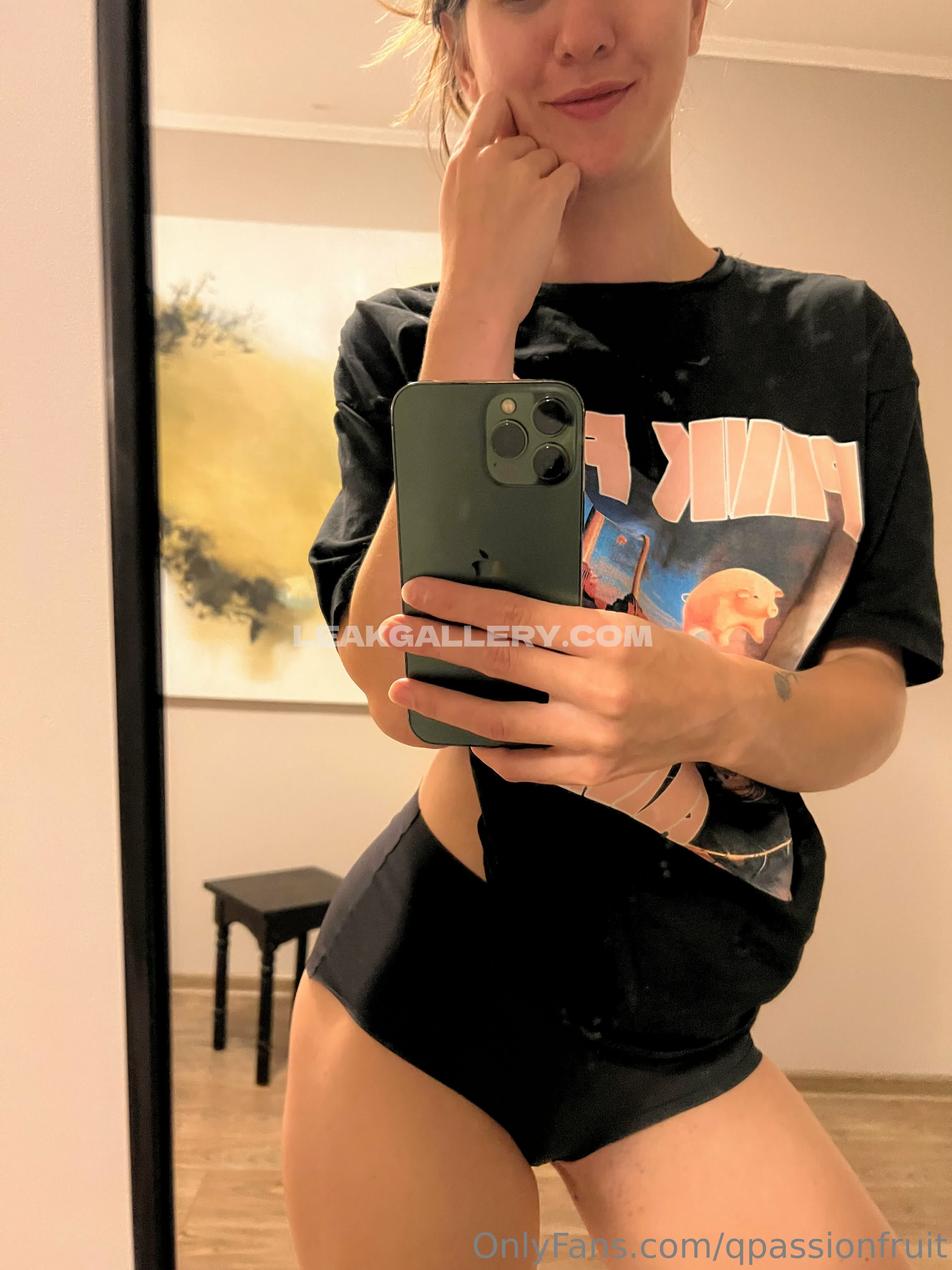 Qpassionfruit OnlyFans Nudi in Esclusiva Trapela #8927698