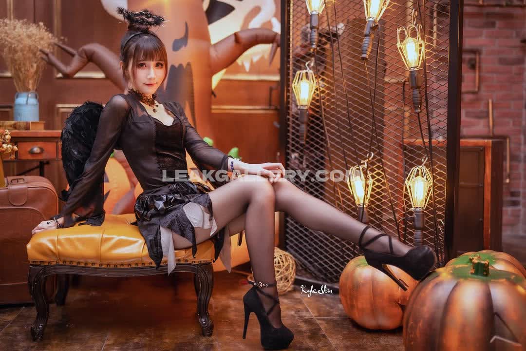 Qqe_52772 Exclusive Leaked Nude OnlyFans #9496719