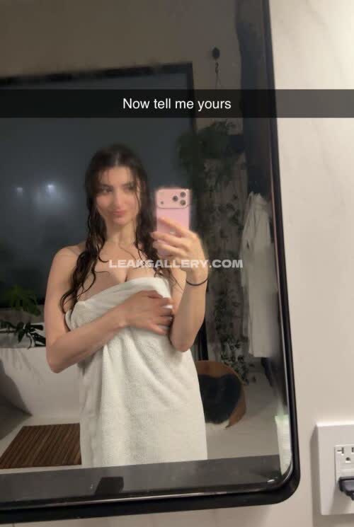 Rclbeauty101 Exclusive Leaked Nude OnlyFans #10716647