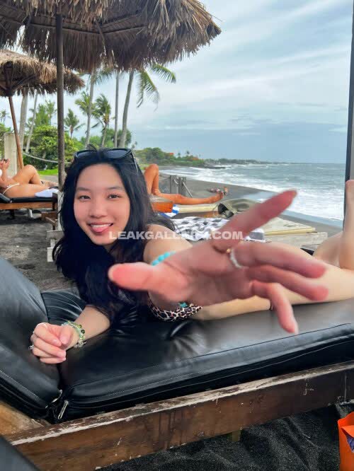 Reiqi Exclusive Leaked Nude OnlyFans #10644384