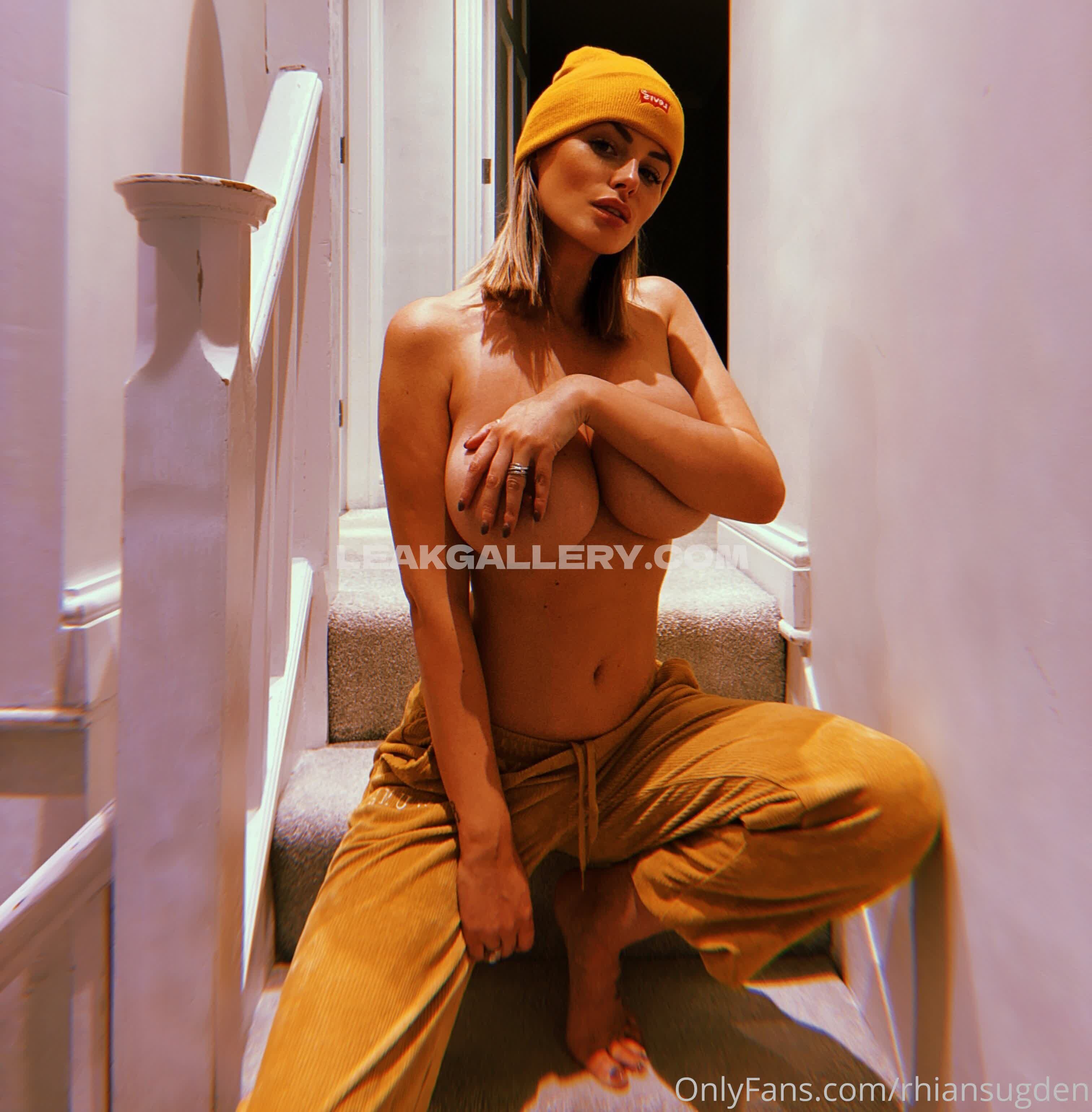 Rhiansugden OnlyFans Nudi in Esclusiva Trapela #9712525