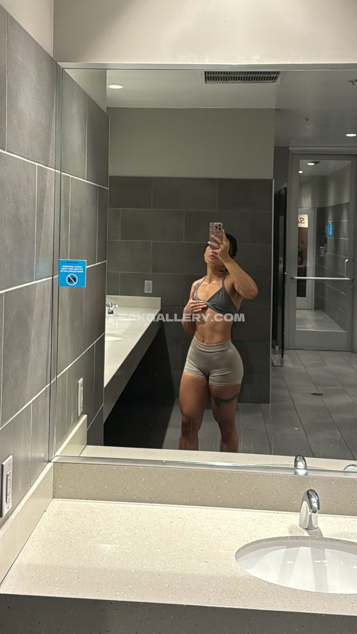 Richpapiflexxx Exclusive Leaked Nude OnlyFans #8759549