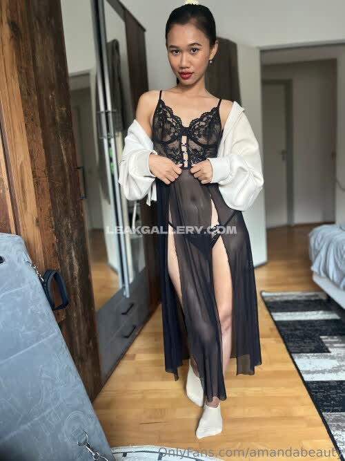 Roseniaexluxive Exclusive Leaked Nude OnlyFans #10701756
