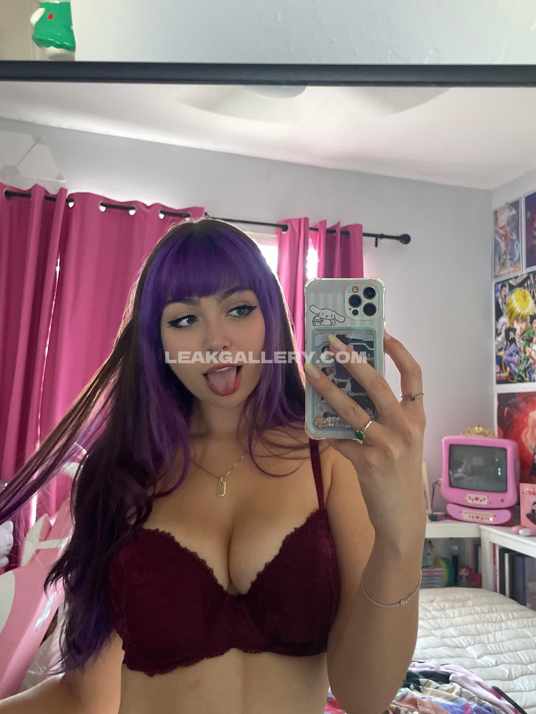 Rowsvee Exclusive Leaked Nude OnlyFans #9644668