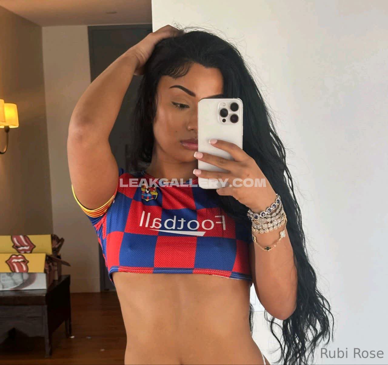 Rubirose OnlyFans Nudi in Esclusiva Trapela #9680674