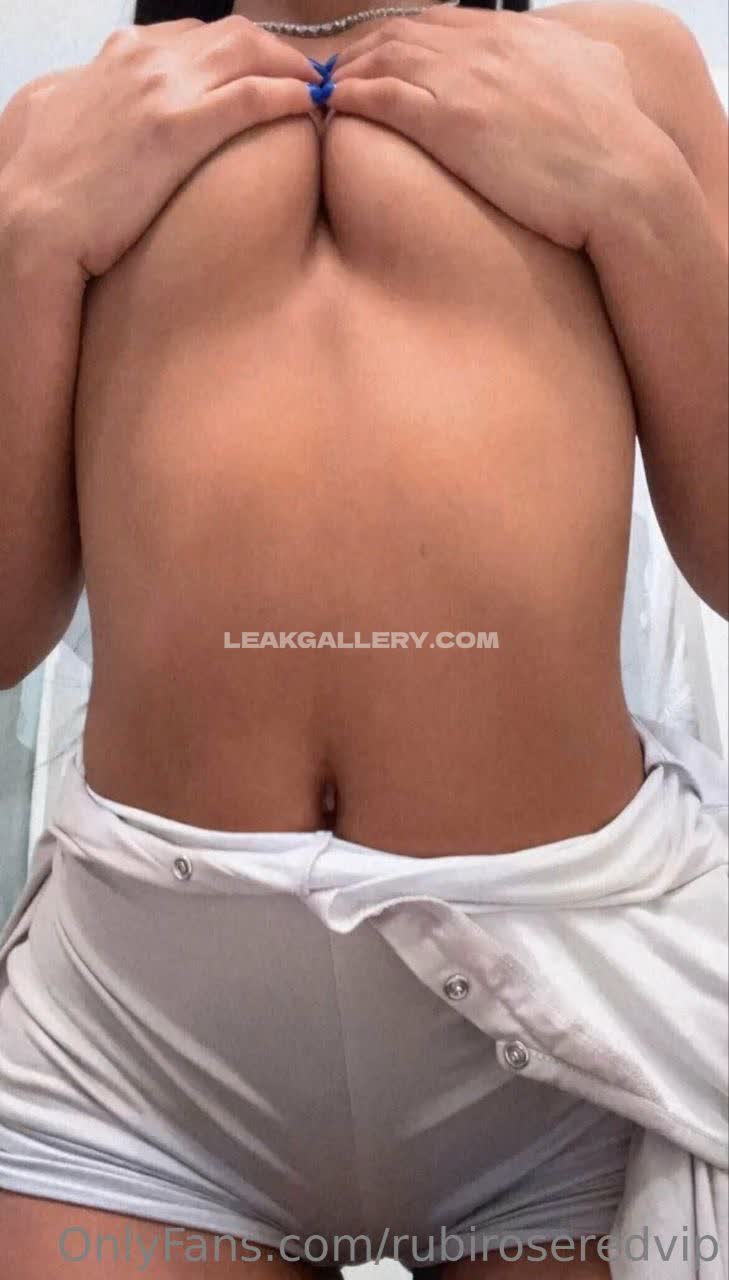 Rubirose Exclusieve gelekte naaktcontent van OnlyFans #9681867